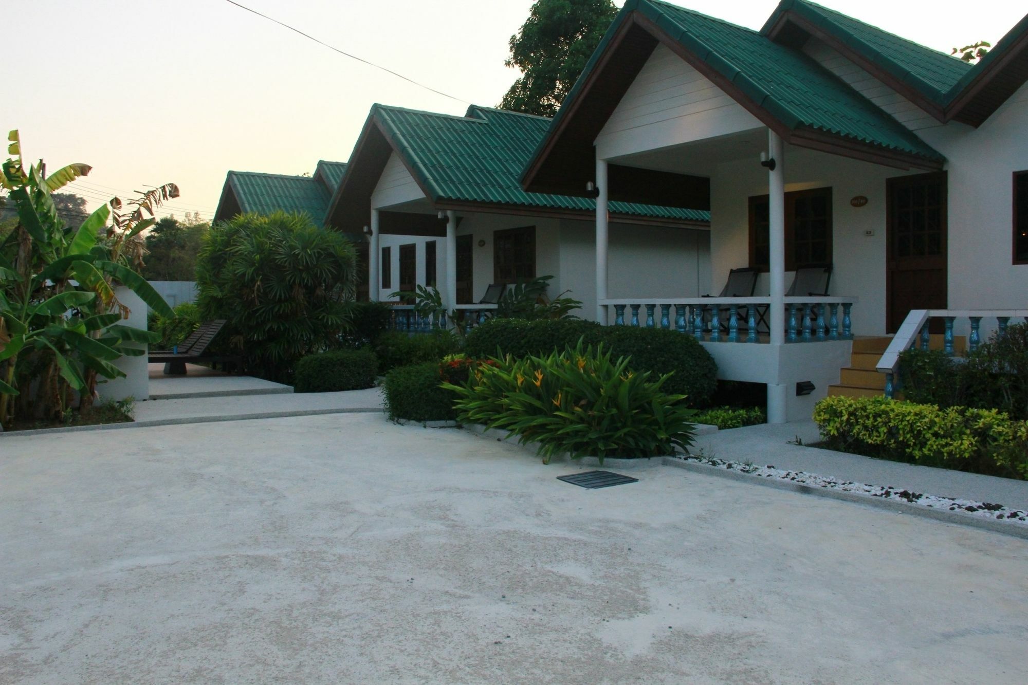 Surin House Villa Buitenkant foto