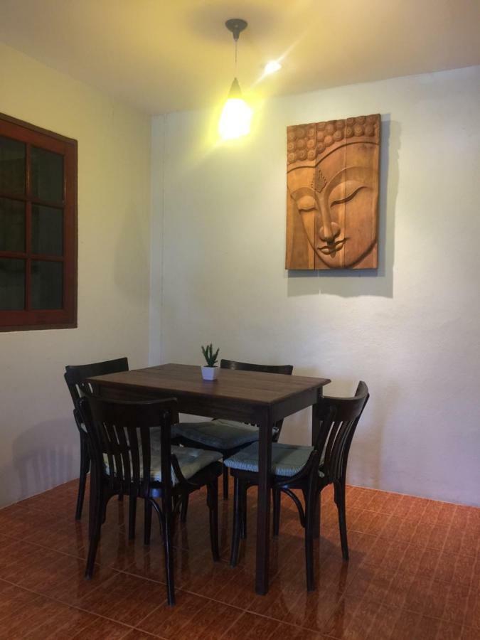 Surin House Villa Buitenkant foto